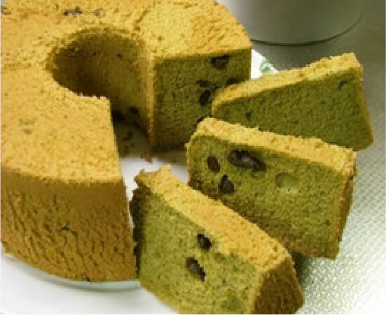 糀シフォンケーキ ー抹茶あずきーの写真